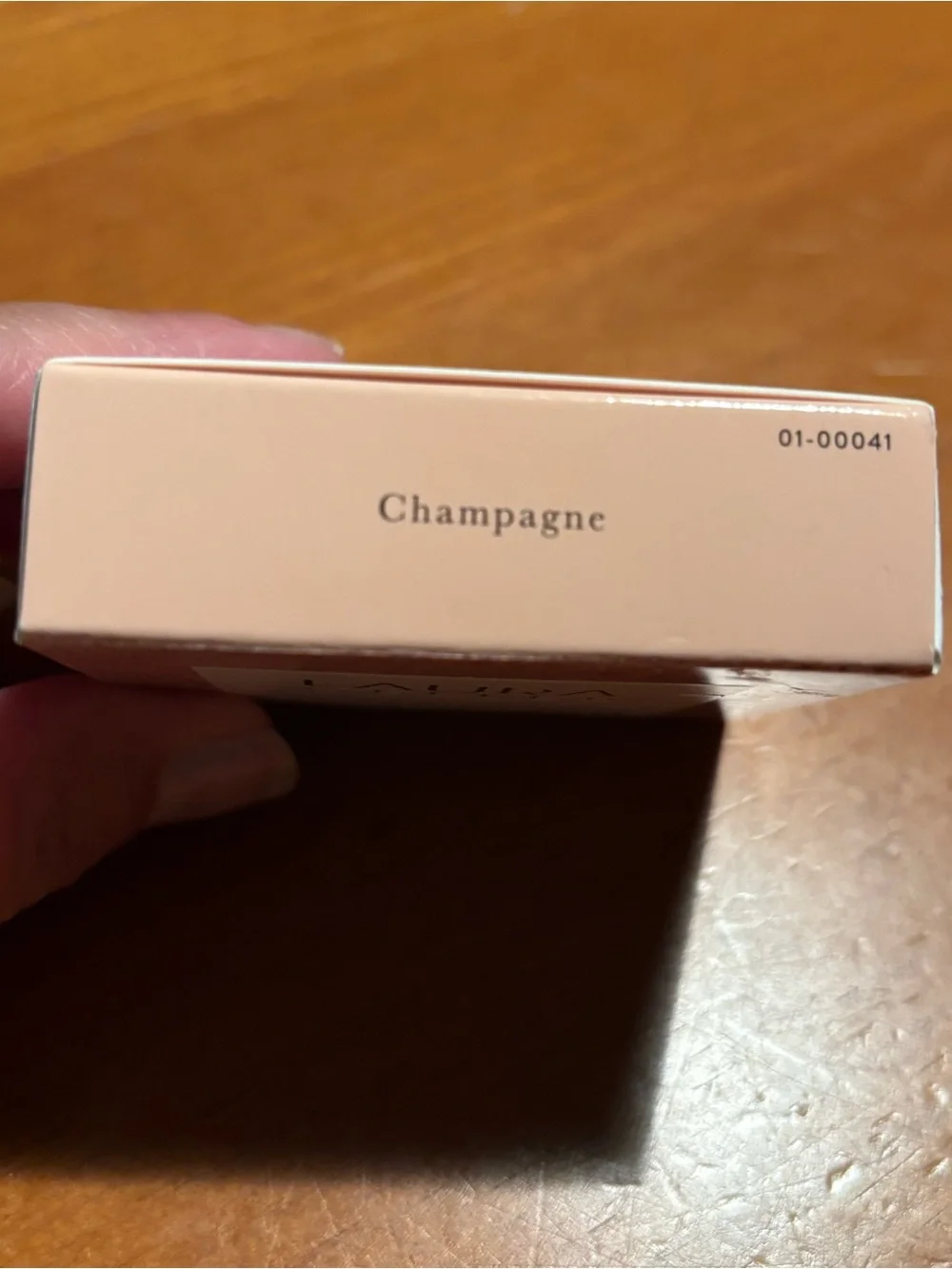 Laura Geller Easy Illuminating Powder Highlighter Champagne